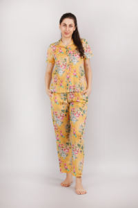 Pijama y camisa de manga corta Premium, conjunto de ropa de noche de alta calidad para mujer, conjunto de pijamas transpirables personalizados de algodón 100% para mujer - Product Image 2