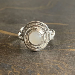 Designer Vintage Moonstone <b>Ring</b> (4.4 Grams) White <b>Gold</b> Gemstone Bezel <b>Set</b> Pattern of Lovers for Wedding or Everyday Wear - Product Image 1