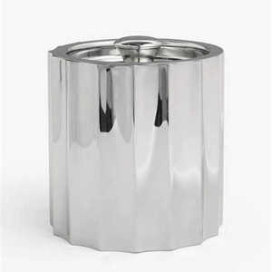 Cubo de Hielo de Acero Inoxidable de Primera Calidad con Diseño Martillado, Elegante y Duradero, Capacidad de 3L, Ideal para Fiestas y Uso en el Hogar o Bar - Product Image 5