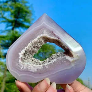 Cristal de Ágata Natural de 134G con Certificación de Calidad AAA+, Tallado a Mano en Forma de Corazón, Gema Curativa, Gem173 - Product Image 3