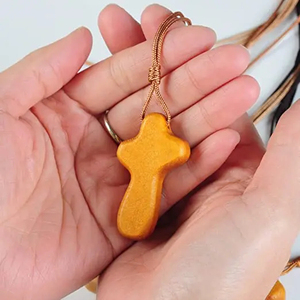 Collier avec pendentif en bois naturel sculpté à la main, petite croix en bois pour la prière, cordon réglable, décoration suspendue, cadeau moderne pour - Product Image 2