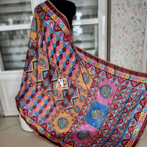 Nouveau Fantaisie À La Main Broderie Miroir Travail Pakistanais Soie Dupattas Bohème Broderie À La Main Coloré Dupattas Pour Les Femmes Vêtements - Product Image 1