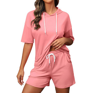 Conjunto de Sudadera con Capucha y Pantalones Cortos para Mujer, Diseño Casual de Invierno, MOQ Bajo, Tendencia 2026, Personalizable - Product Image 1