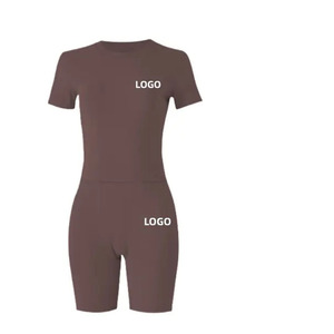 Logo personnalisé côtelé deux pièces ensemble de shorts de détente haute qualité été 2 pièces ensemble de vêtements pour femmes ensemble à manches courtes - Product Image 5