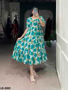 Ropa Étnica India, Seda Vichitra Rica con Estampado Floral, Anarkali Moderno, Kurtis Listos para Usar con Tallas Grandes Disponibles para Mujer - Product Image 5