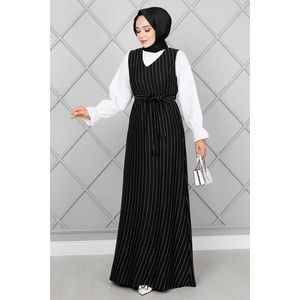 Conjunto de chaleco Hijab a rayas con cuello en V para mujer Color negro - Product Image 4