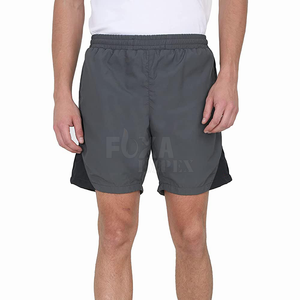 Short de course personnalisé respirant pour hommes 2025 tissu de toile imperméable léger coupe confortable conception rembourrée Durable - Product Image 3
