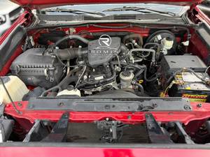 Toyota Tacoma V4 Usata Rossa 2023, Pickup a Benzina Automatico, Fari LED R20, Telecamera Posteriore 360°, Sedili in Pelle |   Pronto per l'esportazione - Product Image 3