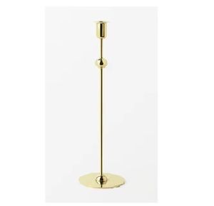 Precioso portavelas de latón en tono dorado para crear un ambiente acogedor con un toque de encanto antiguo - Product Image 5