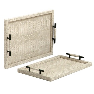 Nouvel arrivage Vaisselle à la recherche de plats Plateaux de service en métal fabriqués à la main Forme personnalisée Plateau de service pour hôtel - Product Image 6