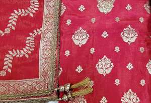 Costumes traditionnels indiens en soie brodés à la main, non cousus, de style moderne pour femmes, pour les fêtes, style avant-gardiste - Product Image 3