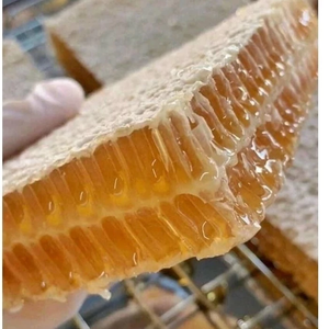 Pastel de panal de flores naturales 100%, delicioso postre rico, Crudo y listo para saborear con sabor a Vietnam - Product Image 2