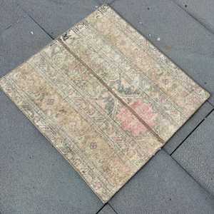 Vintage Rug, Small 2.1x2.2 ft Turkish Rug, <b>Brown</b> Pink Check <b>Wool</b> Rug - Product Image 4