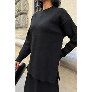 Conjunto de Falda Midi y Prendas de Punto 10231 Hecho de Tela de Lana Suave - Product Image 1