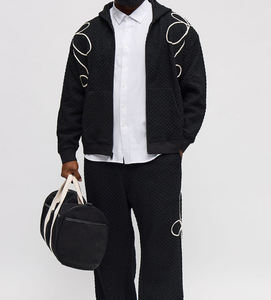 Sudadera con Capucha Extra Grande, Cómoda, Básica, con Estampado DTF, 65% Algodón, 35% Poliéster, 370 GSM, con Cierre de Cremallera y Pedrería - Product Image 3