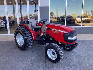 Usado Case IH Farmall 35 Tractores Equipos agrícolas - Product Image 3