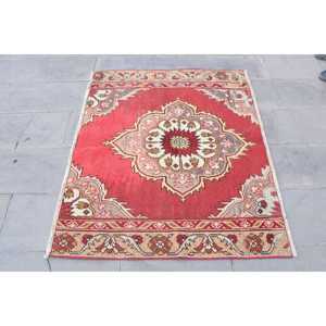 Vintage 4.4x3.6 ft Rug, Turkish Rug, <b>Red</b> Solid <b>Wool</b> Rug - Product Image 4