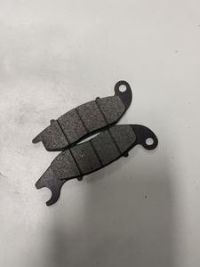 Jeu de plaquettes de frein à disque pour moto, 2 trous, pour conversion de frein à tambour ou assemblage de frein spécifique, pièces détachées moto OEM - Product Image 3