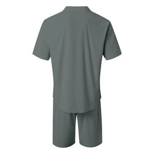 Ensemble décontracté d'été en gros pour hommes ensemble chemise boutonnée et short pour vêtements d'extérieur assortis - Product Image 2
