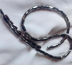 ลูกปัดเพชรโมอิสซาไนต์สีดำทรงหลอด 18 นิ้ว เกรด AAA ตัดแบบคละขนาด สำหรับทำเครื่องประดับ - Product Image 1