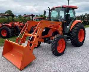 Tracteur Kubota 2012 M7040 en bon état de fonctionnement avec godet à vendre - Product Image 2