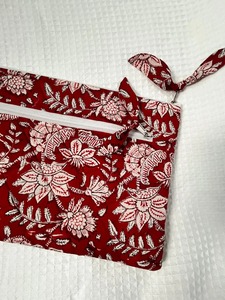 Sac à cosmétiques matelassé fait à la main avec logo personnalisé du fabricant sac d'ordinateur portable en velours côtelé à fleurs sac de maquillage en coton doux - Product Image 3