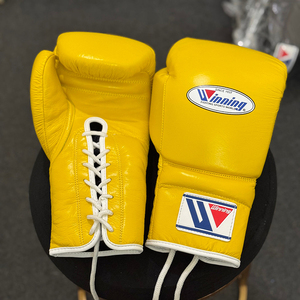 Fabrication de gants de boxe en cuir véritable de haute qualité, sur mesure, design OEM, blancs, à lacets, pour l'entraînement - Product Image 5
