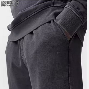 Survêtement d'hiver pour hommes de meilleure qualité 100% coton matériau respirant à capuche taille élastique fait pour le jogging sportif - Product Image 4