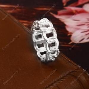 แหวนเงินแท้ 925 ทำมือ ลายตอก  คุณภาพสูง น่ารัก ทันสมัย สไตล์คลาสสิก ชุบทอง 18K สำหรับทุกเพศ เหมาะสำหรับงานแต่งงานและงานปาร์ตี้ - Product Image 4