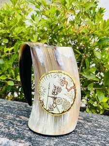 Tasse en corne faite à la main authentique à forte demande, récipient à boire naturel pour bière et bière, disponible au meilleur prix auprès de la vente en gros en Inde - Product Image 2