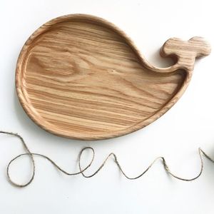 Bandeja de Madera con Forma de Ballena, Plato de Aperitivos Infantil con Diseño de Animales Marinos, Plato de Desayuno de Madera Maciza, Bonito Plato de Postre de Madera, Vajilla - Product Image 1