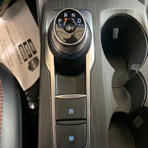 ¡Oferta Imperdible! Ford Escape Active AWD 2023 Súper Limpio, Motor 1.5L Turbo de 3 Cilindros en Línea, Gasolina, Automático, SUV Rojo de Lujo - Product Image 4