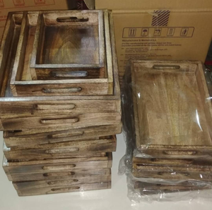 Plateau en bois avec poignées/plateau de service rustique/plateau de petit-déjeuner en bois plateau en bois décoratif plateau en bois de ferme en bois fabriqué à la main - Product Image 2