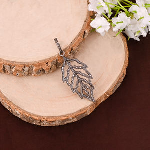 Colgante de Hoja para Mujer, Plata de Ley 925, Bañado en Rodio Negro, Diamante Natural con Incrustaciones, Estilo Vintage, Tamaño 45x20MM - Product Image 2