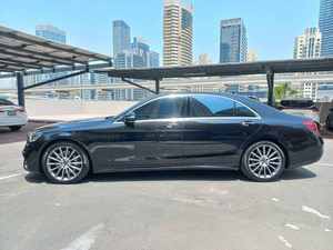 รถยนต์มือสองปี 2024 รุ่น S560 V8 รถซีดานหรู พวงมาลัยซ้าย ขับเคลื่อนล้อหน้า เบาะหนัง ระบบควบคุมความเร็วอัตโนมัติ หลังคาซันรูฟแบบพาโนรามา ล้อแม็ก R17 360 - Product Image 5