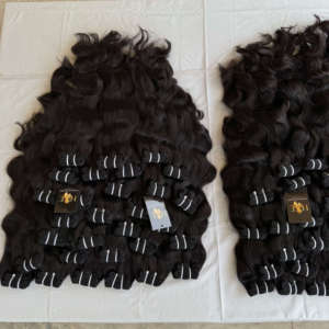 Lots de Cheveux Naturels du Cambodge Non Traités, Vente en Gros, Cheveux Indiens Bruts de Temple, Cheveux Humains Indiens de Temple Alignés Cuticule à Cuticule - Product Image 1