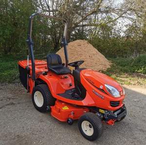 Brand New Kubota Commercial 48Inch Lawn Mower. - Product Image 4