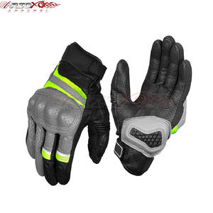 Gants de moto toutes saisons avec poignée antidérapante Protège-doigts à coque dure Gants de moto de protection pour l'équitation hivernale - Product Image 1