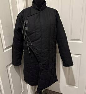 Abrigo Medieval Gambeson Chaqueta de Manga Completa Acolchada Gruesa para Cosplay y Recreaciones Disponible a Precio Mayorista para Exportación - Product Image 1