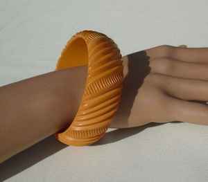 กำไลข้อมือเรซินอีพ็อกซี่พร้อมกลิตเตอร์ - Product Image 2