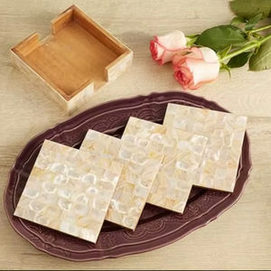 Sous-verre de luxe en nacre, style bohème, artisanal, écologique, finition incrustée de coquillages, pour une décoration intérieure exclusive - Product Image 1