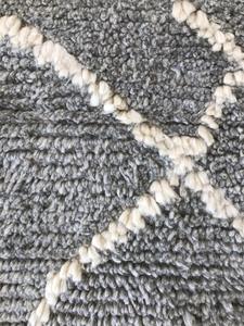 Tapis marocain de luxe à poils longs noués à la main style moderne laine colorée naturelle non teinte pour intérieurs de maison prix d'usine - Product Image 3