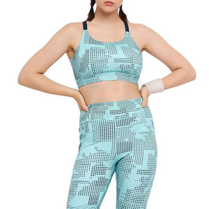 Sujetador deportivo cómodo para todo el día con tela elástica y soporte seguro para entrenamiento y ejercicio - Product Image 5