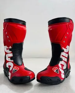 Chaussures de course de moto Ducati personnalisées, bottes de moto blindées pour la course sur piste, chaussures de sécurité antidérapantes pour motards pour hommes - Product Image 5