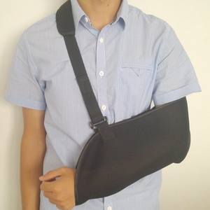 Brazo médico Hombro Sling Codo Soporte Inmovilizador Brace Brazos fracturados rotos Sling Brace para lesiones en el brazo Esguince - Product Image 1