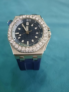 นาฬิกาข้อมือทรงสี่เหลี่ยมจัตุรัสประดับเพชรโมอิสซาไนต์ ตัวเรือนสแตนเลสสตีล ดีไซน์สั่งทำพิเศษ สไตล์โบราณ แฟชั่นสุดฮิต ขายส่ง หรูหรา - Product Image 4