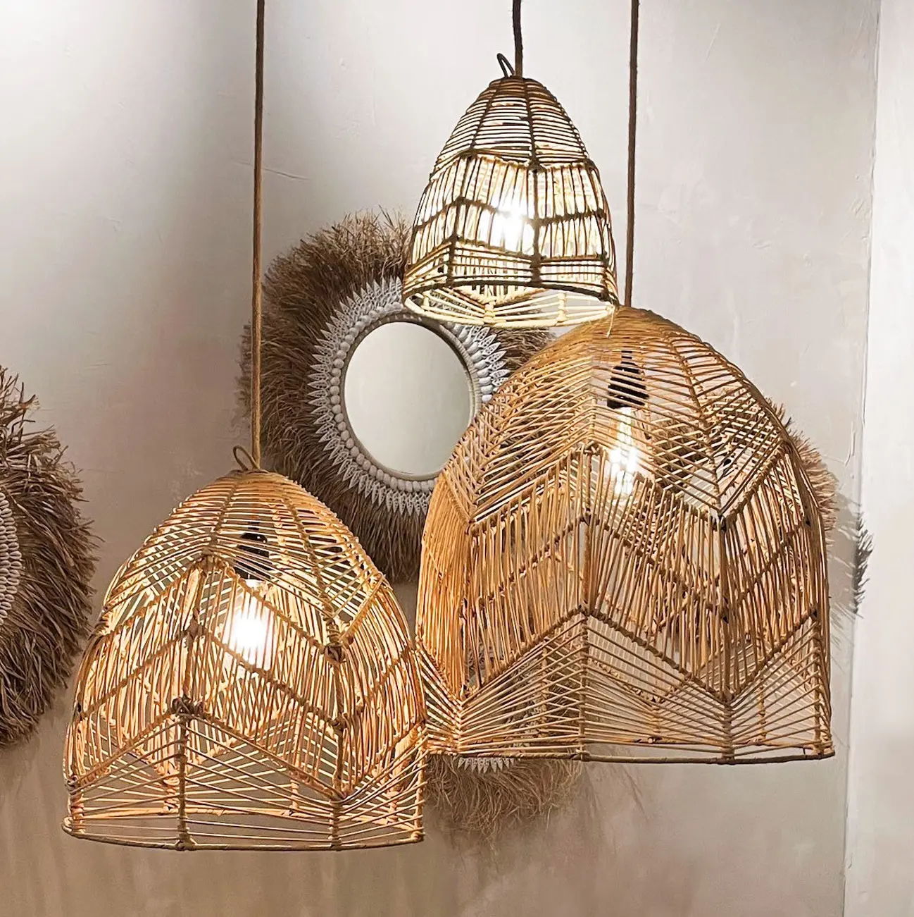 Rattan avize kolye ışıkları abajur ev dekor zarif tasarım ucuz toptan el yapımı hasır bambu klasik 0.7 Vietnam