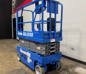 Plataforma Elevadora de Tijera Eléctrica Genie GS-1930, Compacta, Autopropulsada, con Bomba, Motor, Rodamientos y Engranajes para Construcción - Product Image 6