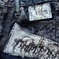 Fabricants de jeans sur mesure, jeans évasés empilés pour hommes, avec effet usé et patchs