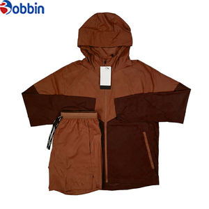 Ensemble de shorts coupe-vent en nylon personnalisé unisexe de haute qualité, ensemble de veste à capuche lourde personnalisée pour hommes, taille haute - Product Image 3